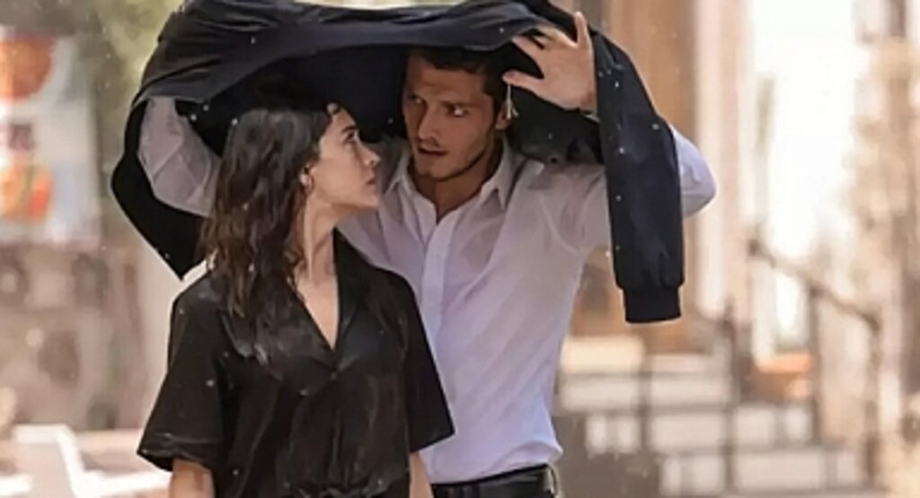 Siyah Kalp Dizisinin Karakteri Cihan ve Onu Canlandıran Oyuncu Burak Tozkoparan Hakkında Merak Edilenler