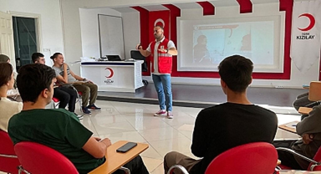 Türk Kızılay, Samsun’da Halk Sağlığı Kapasitesini Geliştirme Programı Düzenledi