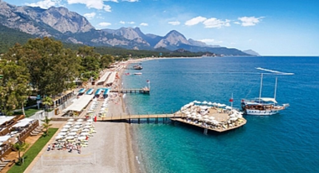 Antalya'da Turizmde Yeni Rekor! İlk 9 Ayda 14 Milyon Ziyaretçi