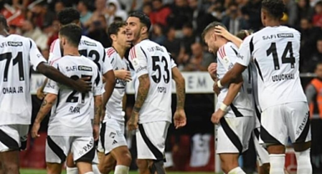 Beşiktaş - Frankfurt Maçı: Saat Kaçta, Hangi Kanalda? Şifresiz Mi Yayınlanacak?