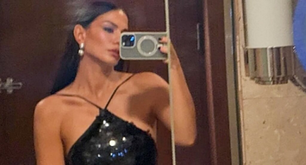 Demet Özdemir'in Yatakta Verdiği Pozlar Olay Oldu! Oğuzhan Koç’a Mesaj mı?