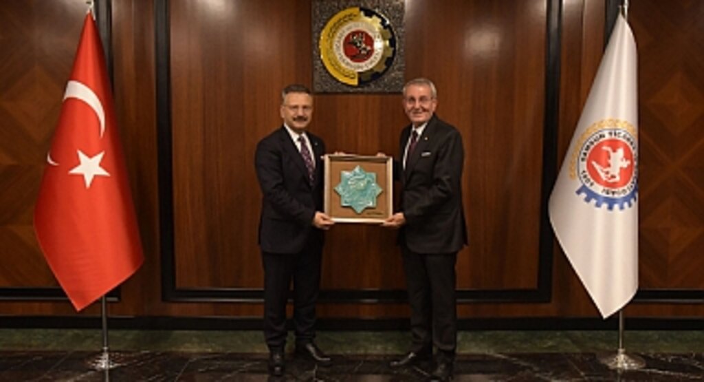 Eskişehir Valisi Hüseyin Aksoy, Samsun'da Lojistik Merkez'de İncelemelerde Bulundu