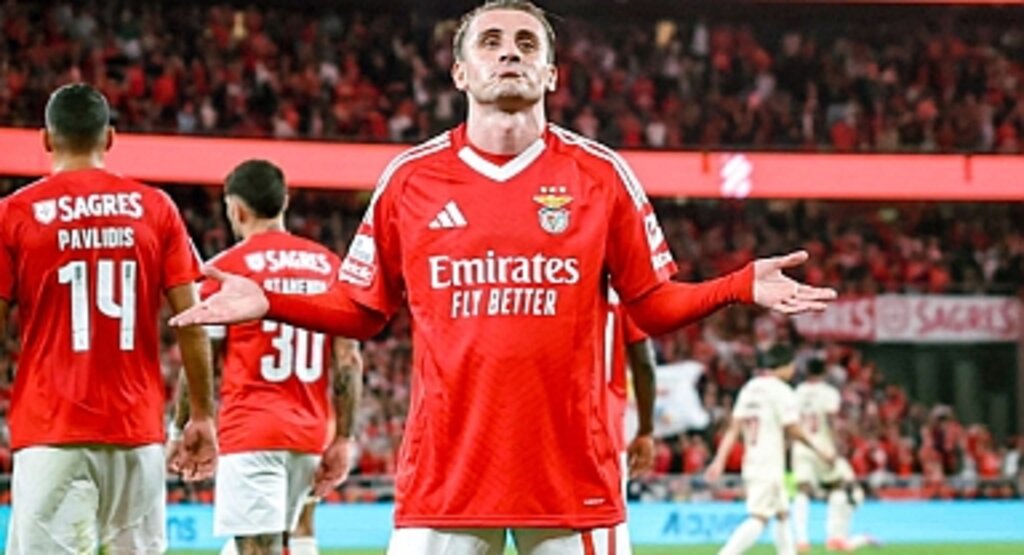 Kerem Aktürkoğlu’ndan Benfica’da Tarihi Performans: İlk Yarıda Hat-Trick Yaptı!