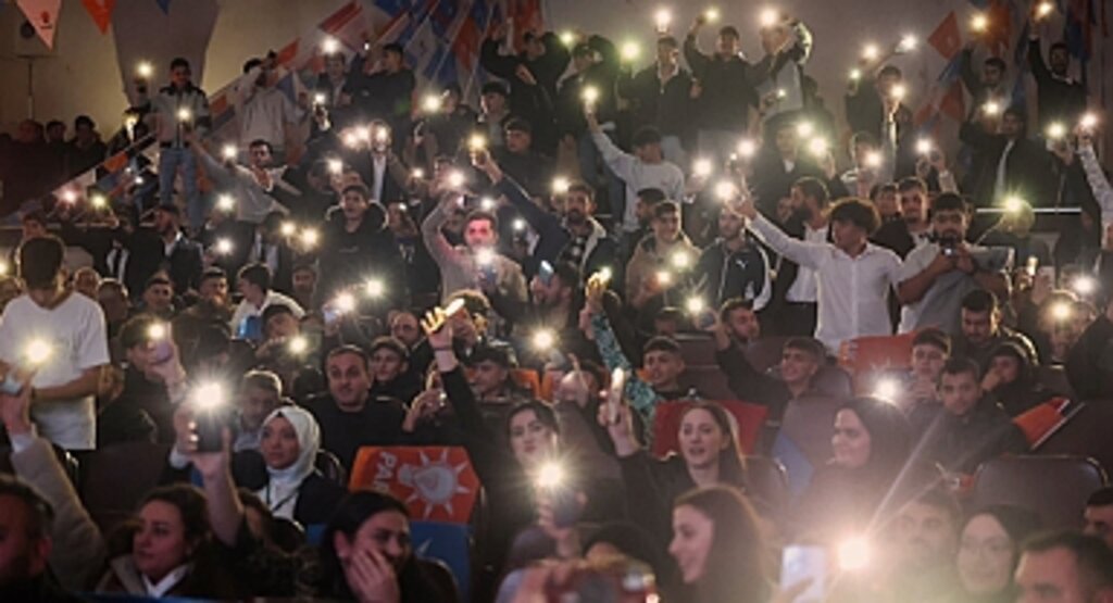 AK Gençlik Samsun’da Geleceği Şekillendiriyor: Kongre Heyecanı Sürüyor!