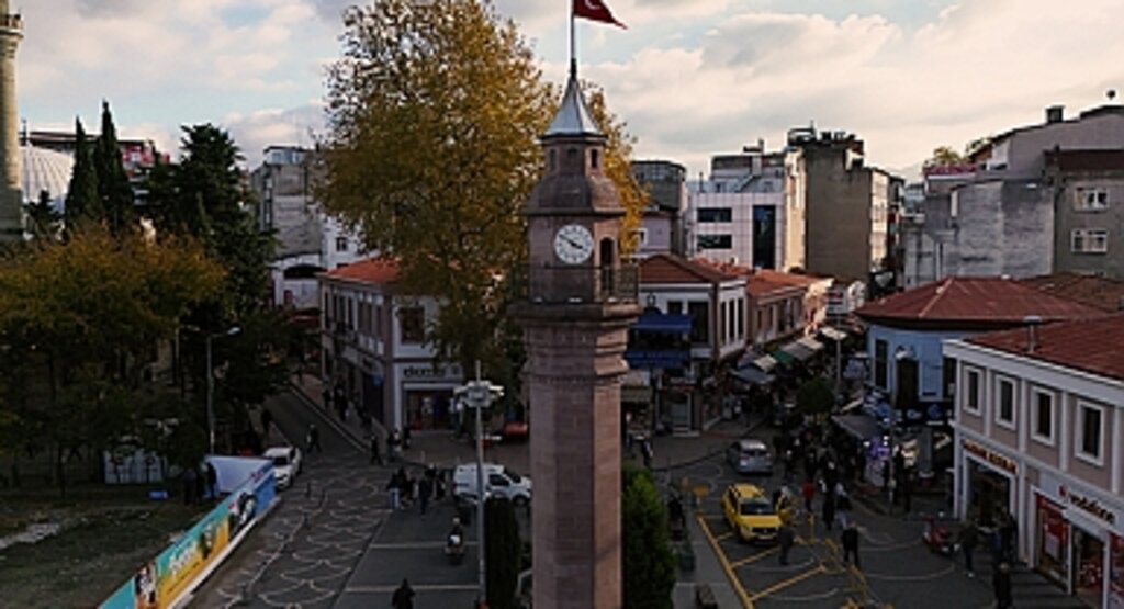 İlkadım Belediyesi’nden Yoğun Nüfusa Özverili Hizmet