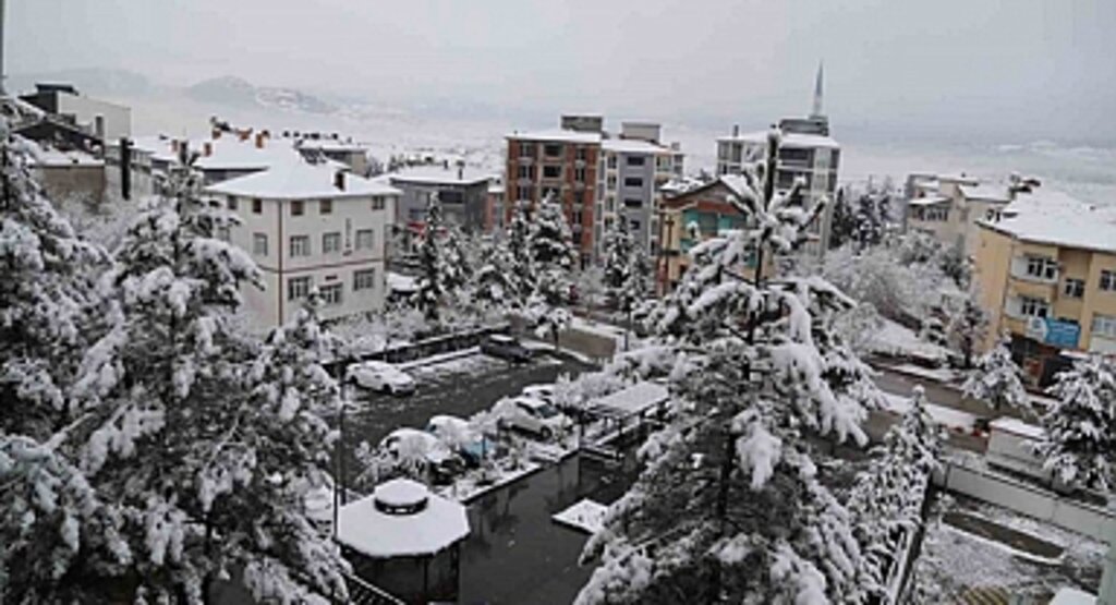 Kavak'ta 25 Kasım Pazartesi Okullar Tatil Mi? Resmi Açıklama Bekleniyor