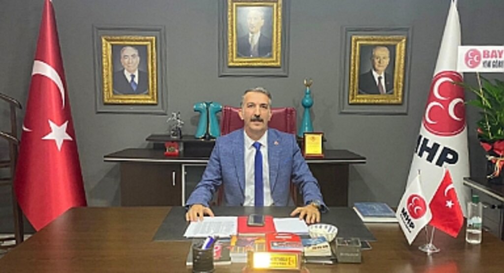 MHP Atakum İlçe Başkanı Ahmet Hatinoğlu: Öğretmenlerimiz, Geleceğimizin Mimarı ve Toplumun Kutsal Rehberleridir