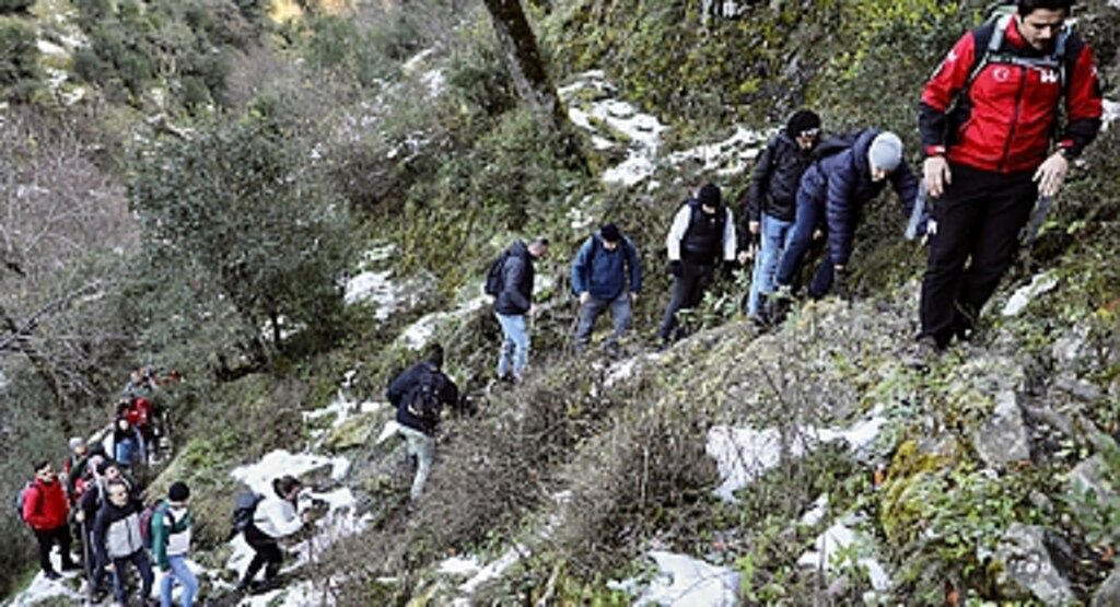 Büyükşehir’in Gönüllü Arama ve Kurtarma Ekibi İlk Saha Deneyimini Gerçekleştirdi