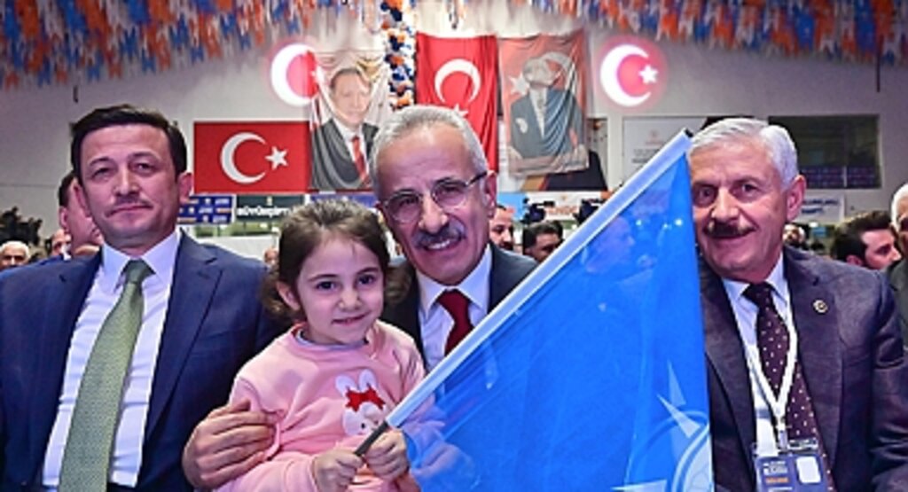 Hakkari’ye 46 Milyar Liralık Yatırım: Bakan Uraloğlu’ndan Önemli Açıklamalar