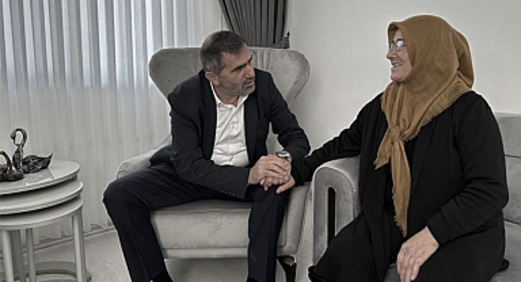 MHP Samsun’dan Vefa Örneği: Kıbrıs Gazisi Baki Bolat’ın Ailesine Ziyaret