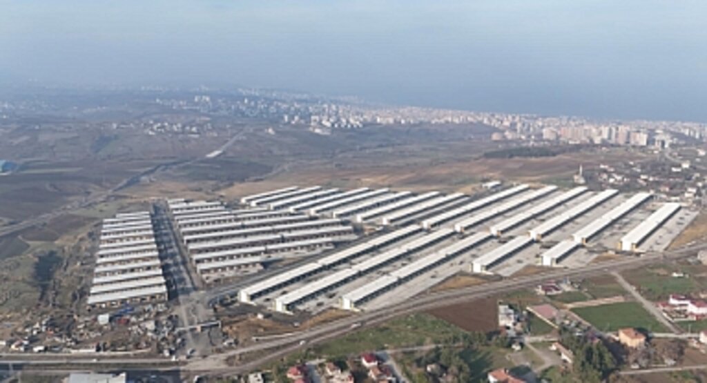 Toybelen’de Tarihi Başlangıç: Esnaf Yeni İş Yerlerine Kavuşuyor!