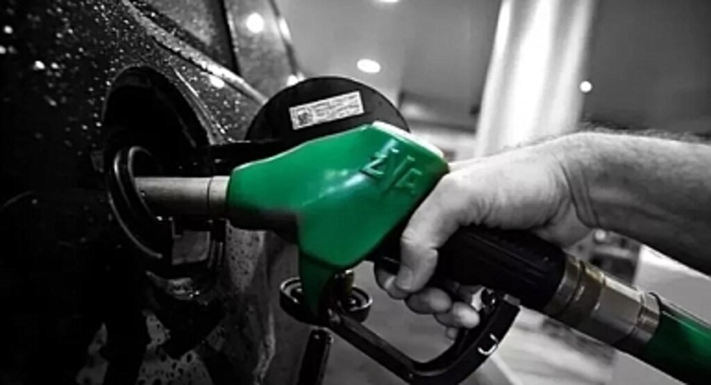 16 Ocak Akaryakıt Fiyatları: Benzin ve Motorin İçin Zam veya İndirim Var mı?