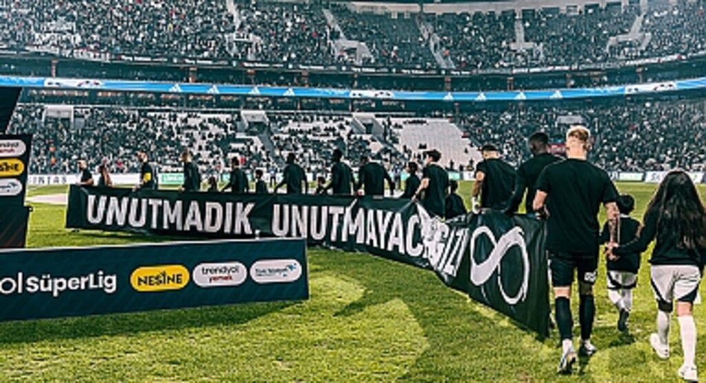 20 Ocak 1989 Unutulmadı: Samsunspor’un Siyah Formalı Vefa Gecesi!