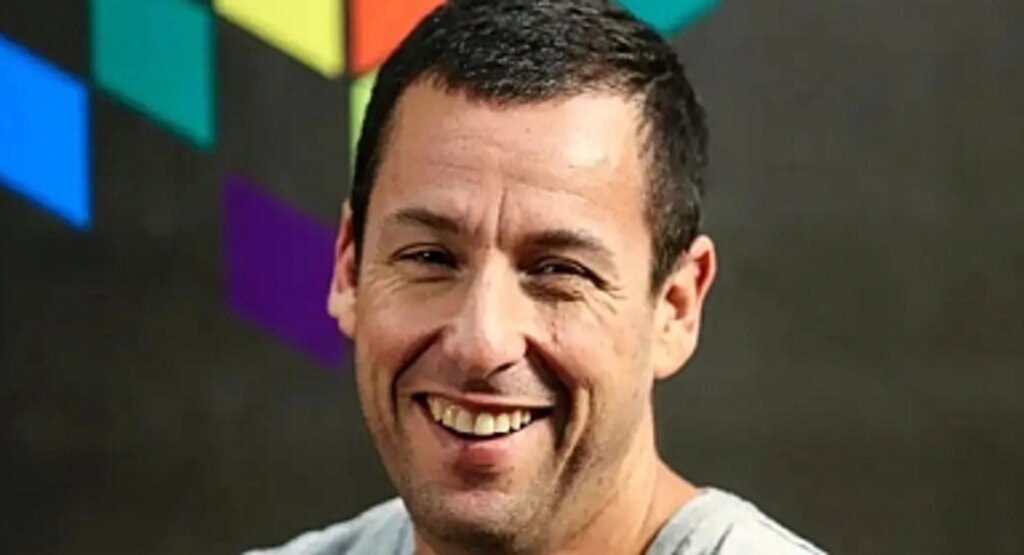 Adam Sandler: Komedinin Altın Çocuğundan Hollywood’un Çok Yönlü Yıldızına