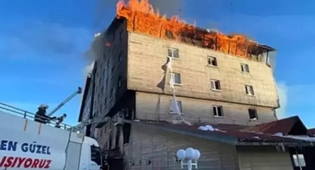 Kartalkaya’daki Otel Yangını: Yangın Merdiveni Var Mıydı?