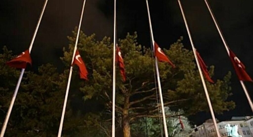 Milli Yas: Türkiye'de Milli Yas İlanı Ne Anlama Geliyor?