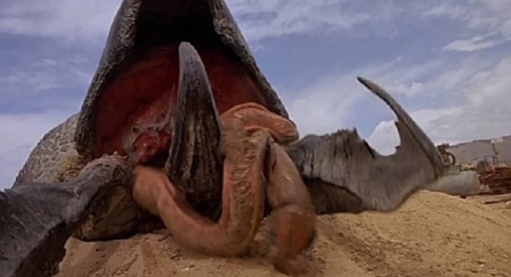 Yeraltı Canavarı (Tremors): Oyuncuları, Konusu ve Finali Hakkında Her Şey