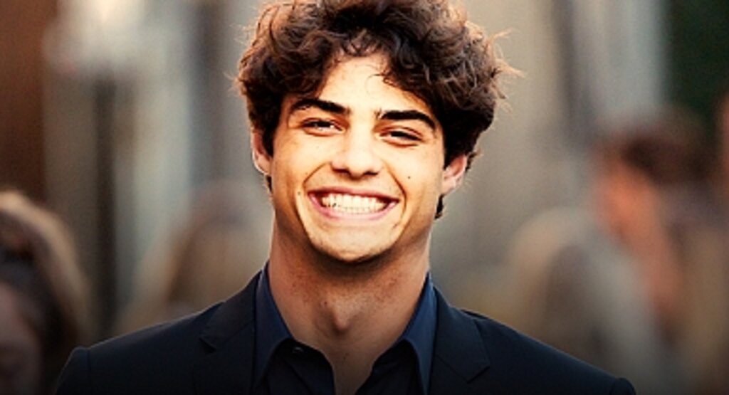Noah Centineo: Gençlik Romantiklerinin Yeni Yüzü ve Hollywood'un Yükselen Yıldızı