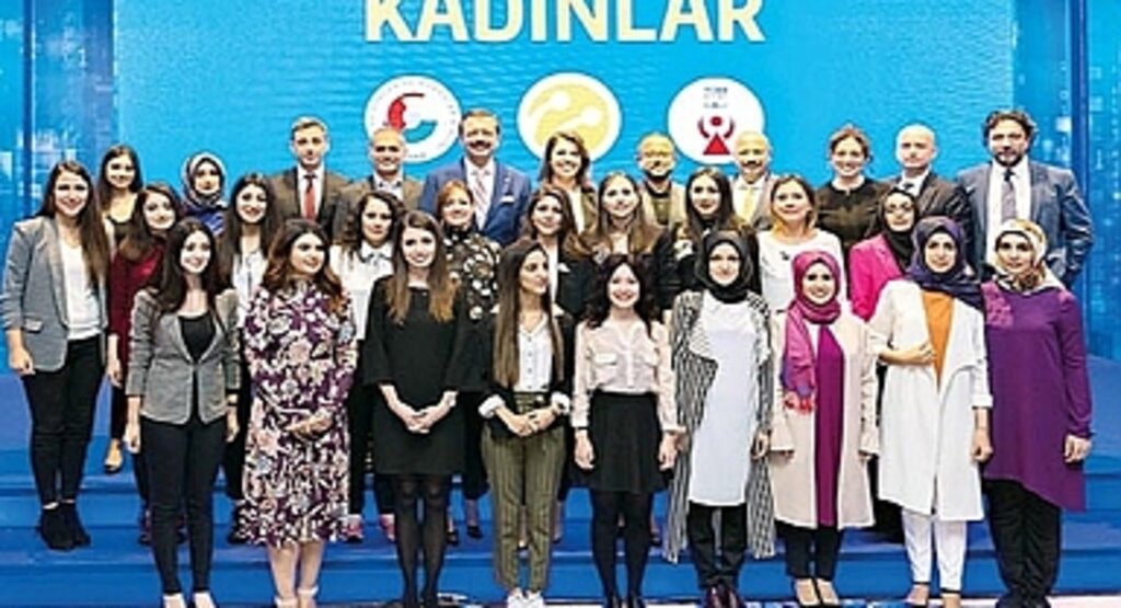 Samsunlu Kadınlar Turkcell'de İşbaşı Yaptı