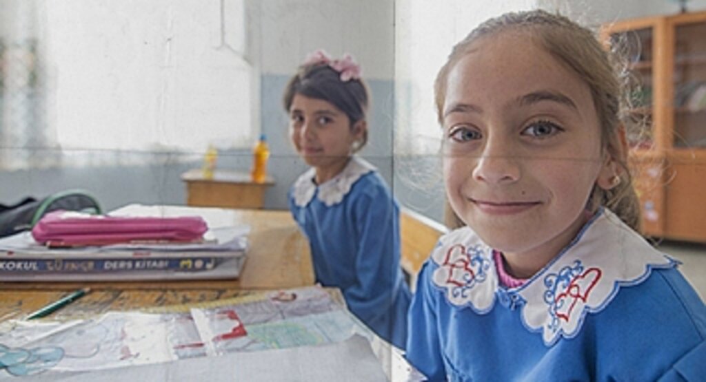 Ara Tatil Bitti, Okullarda Ders Zili Yeniden Çalıyor: 20 Milyon Öğrenci Yarın Sınıflara Dönüyor