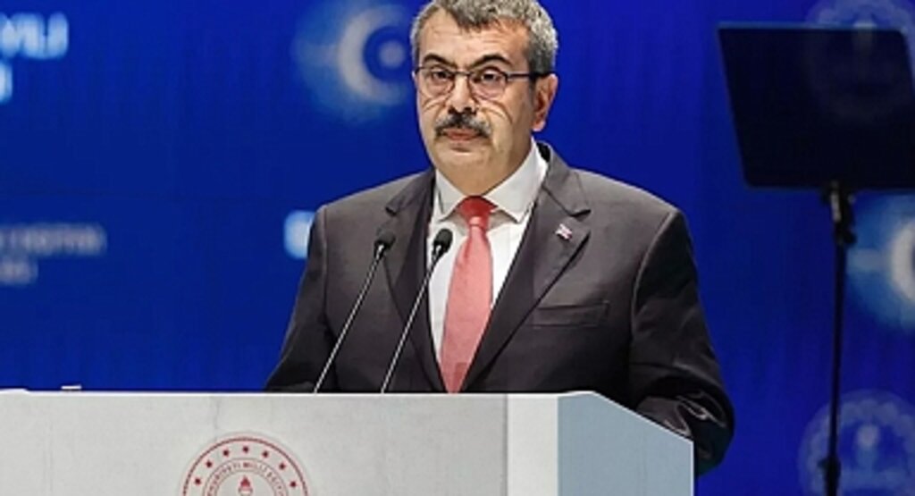 İstanbul’da 6.2’lik Deprem Sonrası Eğitime Ara Verildi! Bakan Tekin’den Açıklama: Okullar 2 Gün Tatil