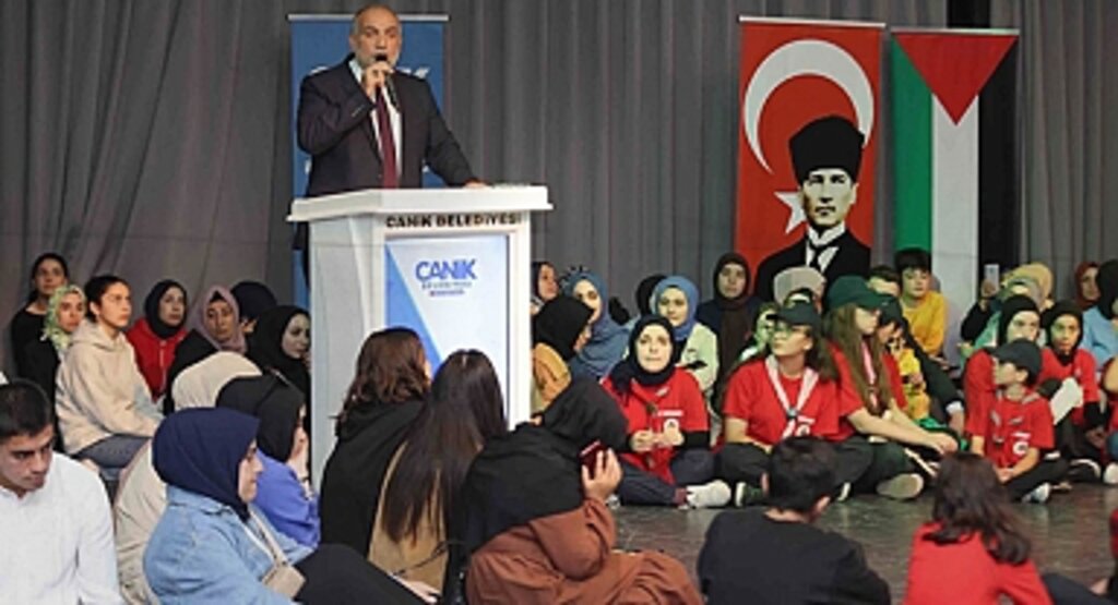 Canik’te Kültür ve Bilgi Dolu Günler: 4 Ayda 56 Söyleşi Programı