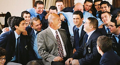 Hababam Sınıfı Merhaba Oyuncuları ve Konusu: Nerede ve Ne Zaman Çekildi?
