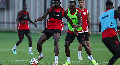 Samsunspor, Kocaelispor Maçı Hazırlıklarını Thomas Reis Yönetiminde Sürdürüyor