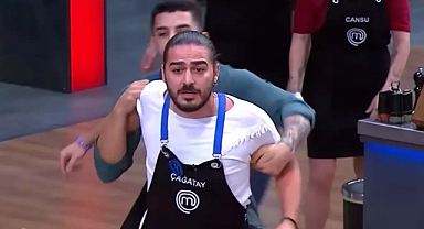 MasterChef Türkiye’de Gergin Anlar: Çağatay Stüdyodan Kovuldu, Mehmet Şef Affetti