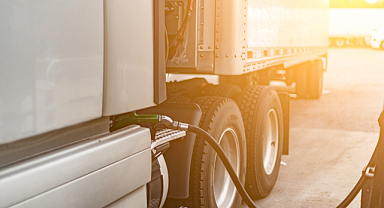 Motorin fiyatlarına yarından itibaren 1.30 TL indirim geliyor