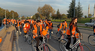 “Umut İçin Sür” Projesiyle OMÜ Kampüsü Turuncuya Büründü