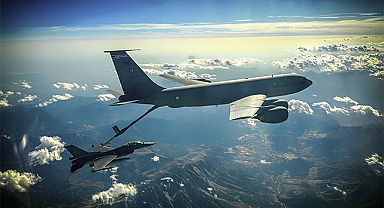 MSB’nin “Gökyüzünde kusursuz uyum” notuyla paylaştığı uçak görüntüsü ilgi gördü