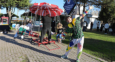 Samsun Büyükşehir Belediyesi Türkiye’de Bir İlki Başlatarak İşitme Engelliler Merkezini Açtı
