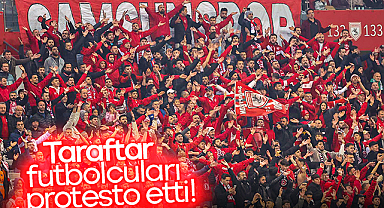 Samsunspor Taraftarı Başakşehir Yenilgisi Sonrası Üç İsmi Protesto Etti