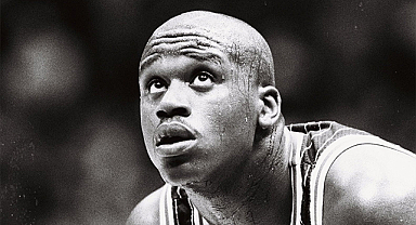 NBA Efsanesi Shaquille O'Neal Kimdir? Dev Pivotun Kariyeri ve Özel Hayatı