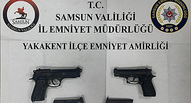 Yakakent’te Araç Aramasında İki Adet Ruhsatsız Tabanca Ele Geçirildi