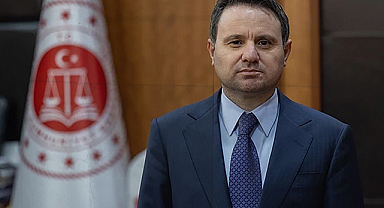 Hâkimlikten Bakanlık Koltuğuna: Akın Gürlek'in Özgeçmişi ve Kariyer Basamakları