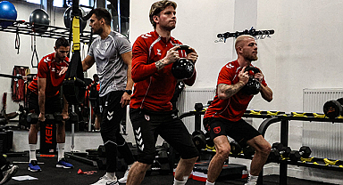 Samsunspor'da Kritik Rövanş Mesaisi: Thorsten Fink Yönetiminde Yoğun Tempo