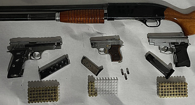 Tekkeköy’de Cephanelik Gibi Yakalama: Bir Kişinin Üzerinden Tabanca ve Tüfek Çıktı