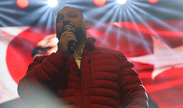 Atakum’da 19 Mayıs Coşkusu Sokağa Taştı: Sahilde Rap ve Rock Rüzgârı Esti!
