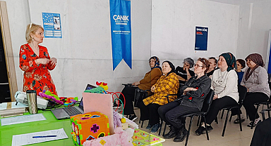 Canikli Kadınlar Bilgileniyor: Sağlıklı Beslenmeden Siber Güvenliğe Her Şey Bu Seminerlerde