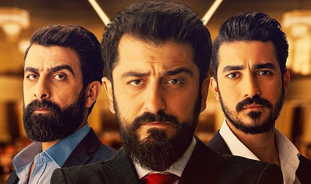 İllegal Hayatlar: Meclis Filmi Oyuncuları Kim, Konusu Ne? Kahkaha Dolu Siyasi Taşlama