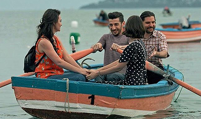 Ceyhun Fersoy ve Hakan Bulut’tan Komedi Şovu: Şansa Bak Oyuncuları Kimler ve Ne Zaman Çekildi?
