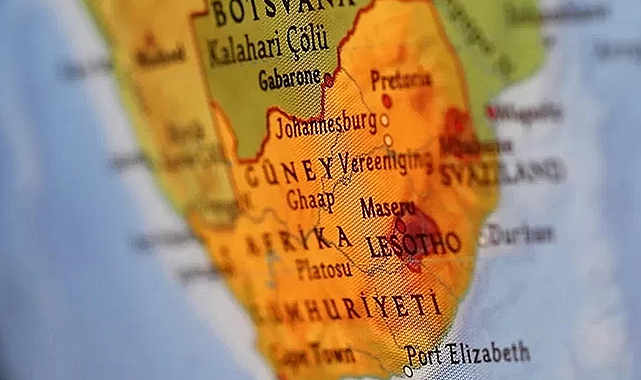 Gökkuşağı Ulusunun İnanç Atlası: Güney Afrika Müslüman Mı ve Resmi Dini Ne?