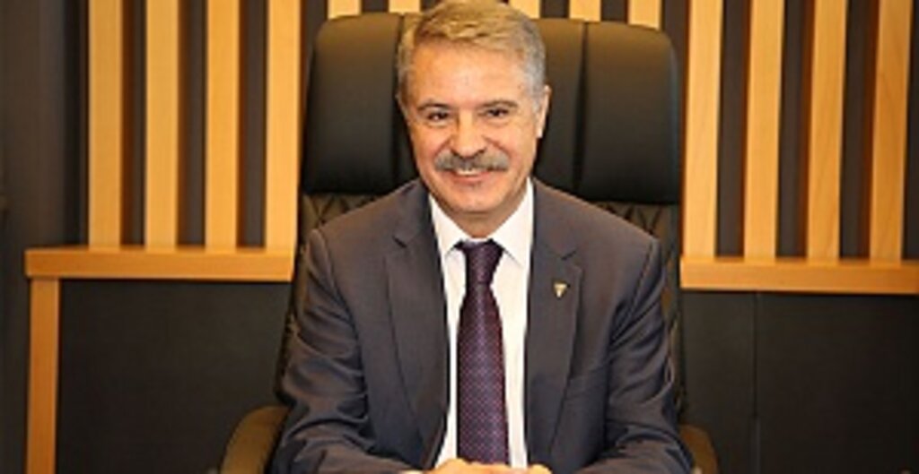 Atakum Belediye Başkanı Cemil Deveci'den 23 Nisan Mesajı