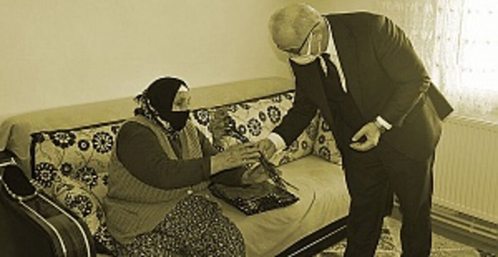 Rektör Ünal: Öğretmenlerimizin tedavi sürecinin takipçisiyiz