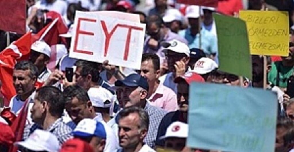 EYT'de beklenen haber geldi: Prim gün sayısına düzenleme yolda! Asgari ücret içinse...